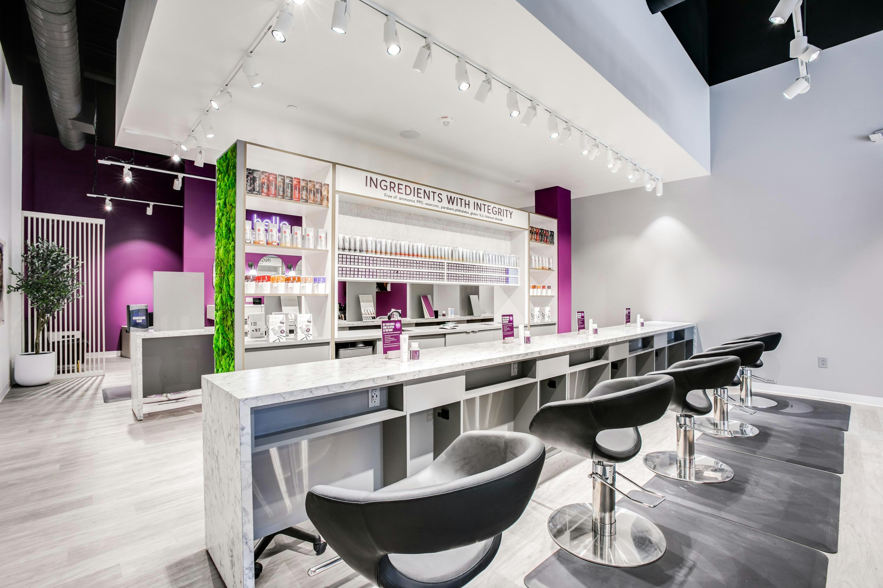 Sugar Land_Madison Reed Hair Color Bar Interior